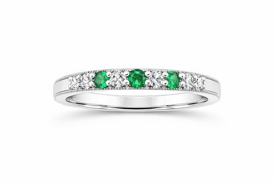 14K White Gold Emerald and Round Diamond Band, 0.51 ct