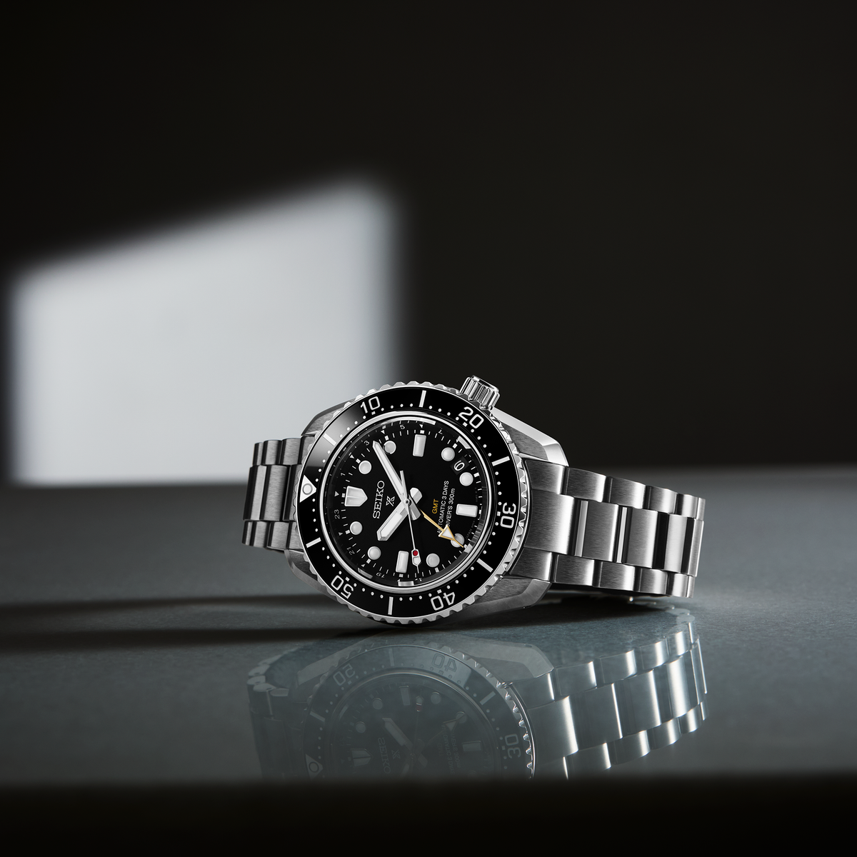 Seiko Luxe PROSPEX 1968 HERITAGE DIVER'S GMT Watch HBC002